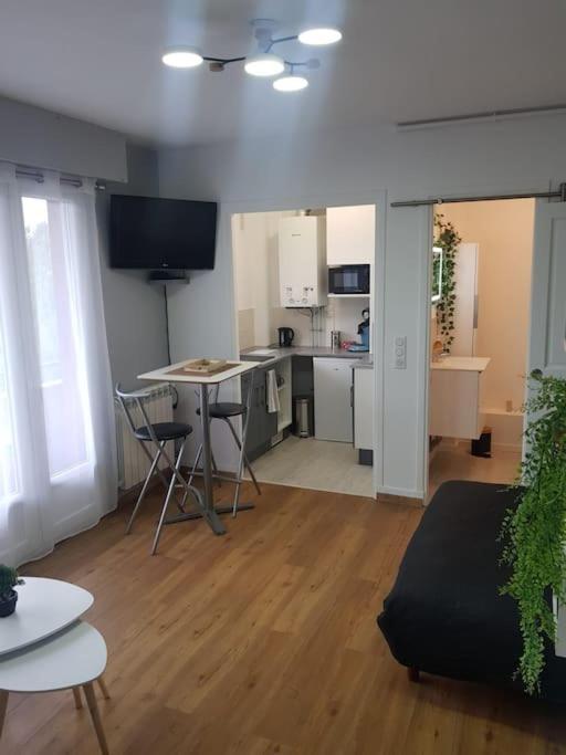 Le Studio Du Quai Charleville-Mézières Eksteriør billede