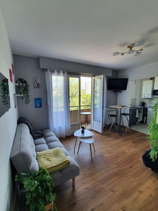 Le Studio Du Quai Charleville-Mézières Eksteriør billede
